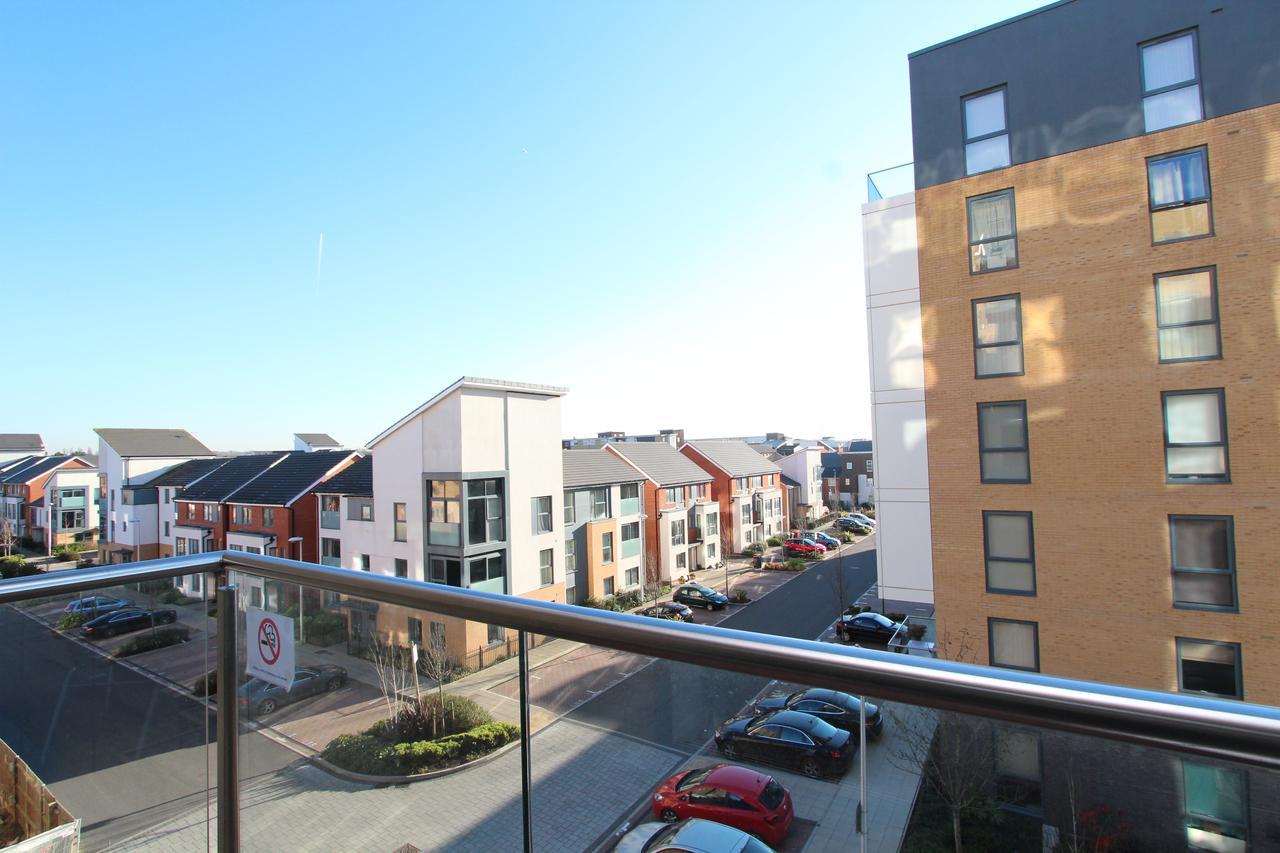 Contemporary Apartments With Secure Parking Reading Eksteriør billede