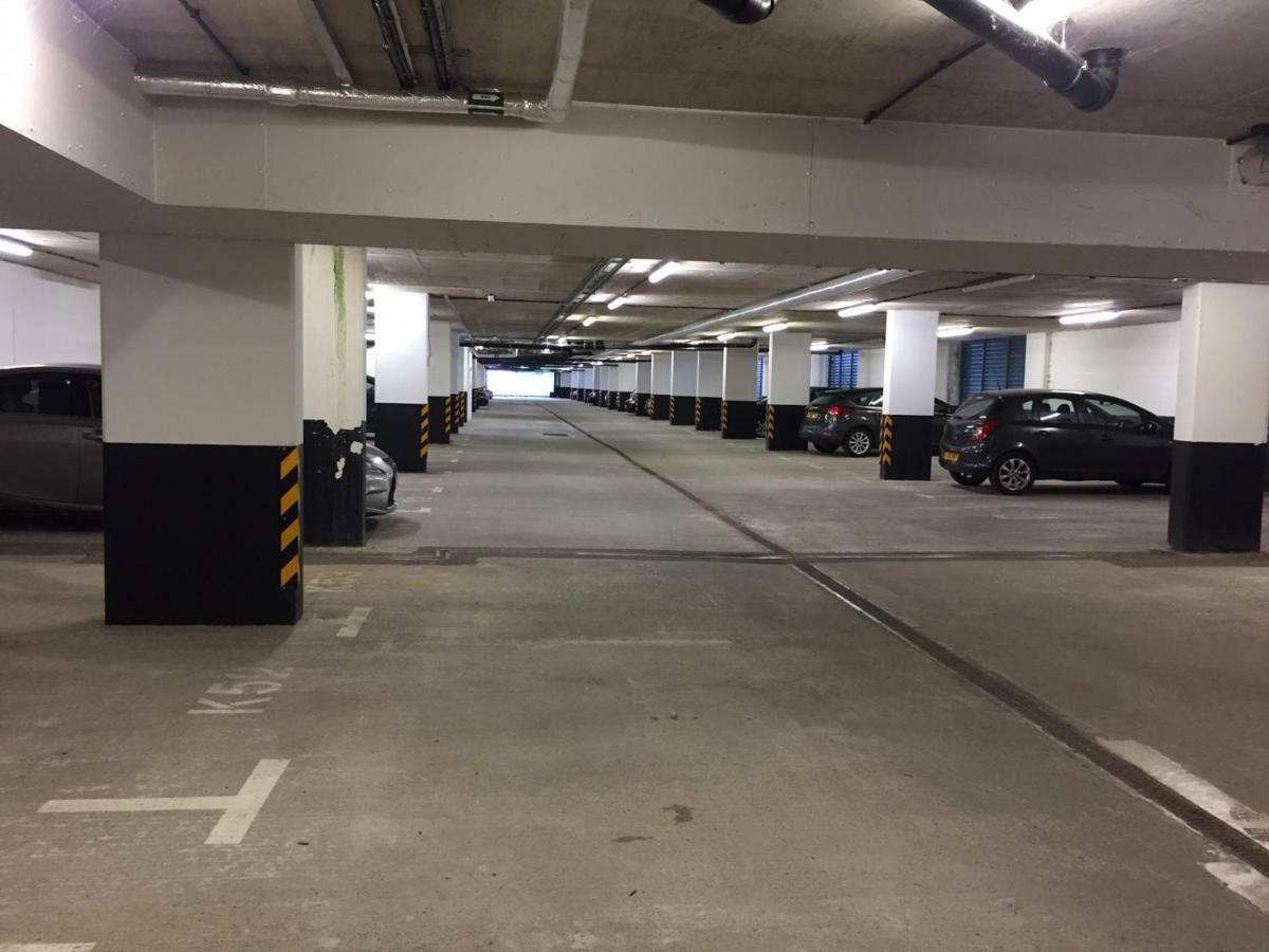 Contemporary Apartments With Secure Parking Reading Eksteriør billede